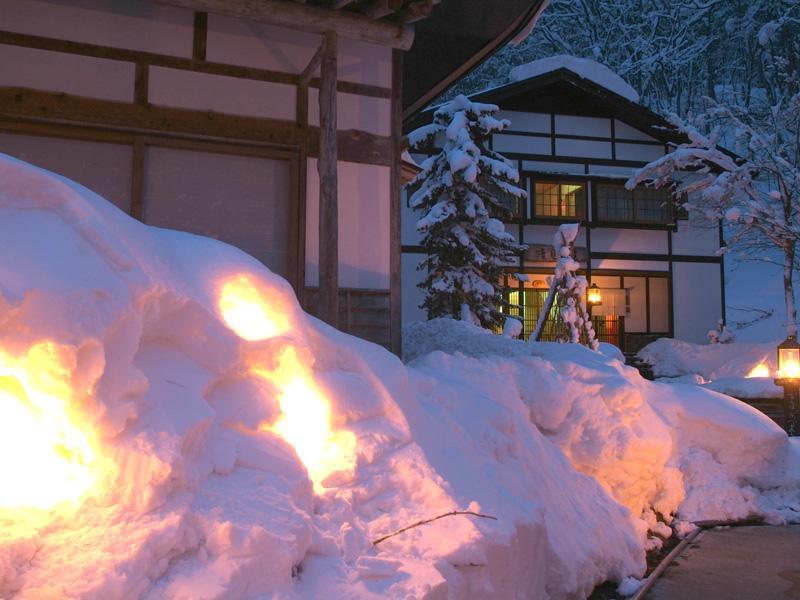 Lamp No Yado Aoni Onsen Hotel Hirakava Kültér fotó